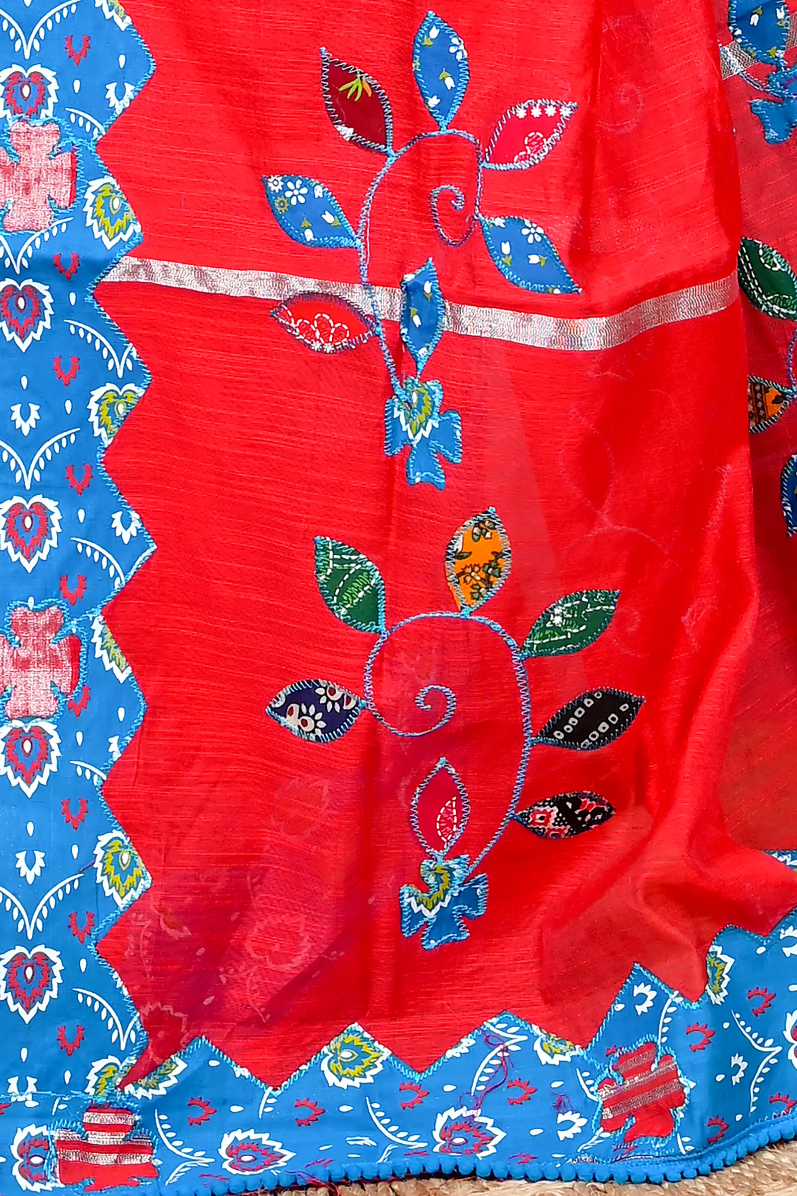 Red Cotton Blended Parik Applique Saree (328)